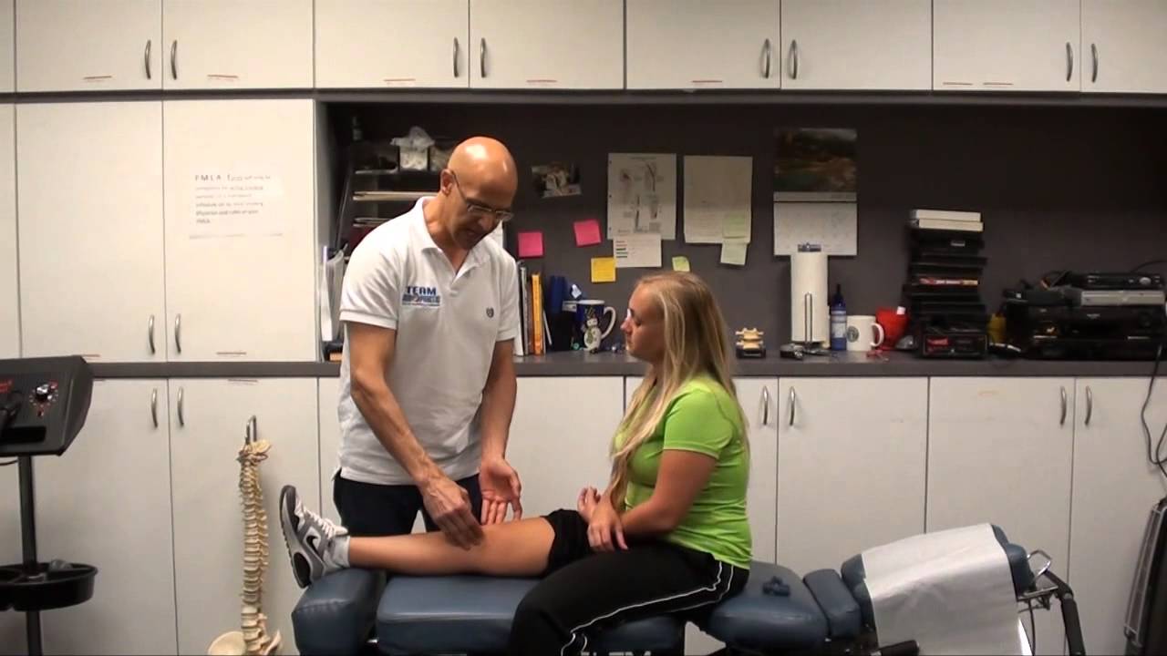 Knee Pain Reduced  in 30 Seconds / Patella Release Technique — Dr Mandell